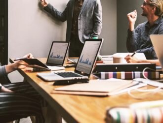 The Meeting-to-Delivery Playbook: Practical Strategies for Smarter Meetings and Stronger Project Management