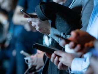 Reporting Truth: A Practical Guide to Honest, Impactful Journalism