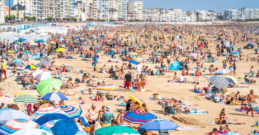 What to Wear (and What Not To): Essential Clothing Warnings for Tourists