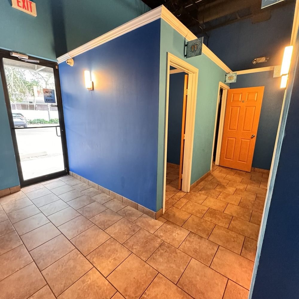 Sun-Kissed Local: A Practical Guide to Tanning Saloons in Orange Park, FL